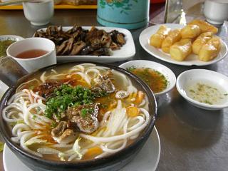 シャンヌードル